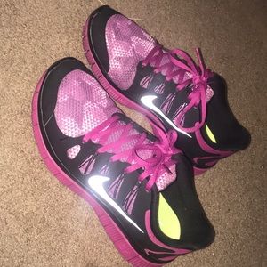 Nike Free Run compatible w Nike Stand Alone Sensor